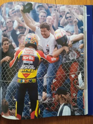 Libro Valentino Rossi: El Dios de la velocidad