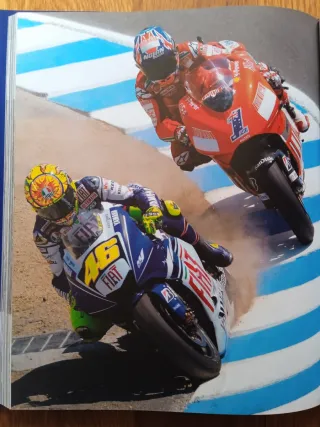 Libro Valentino Rossi: El Dios de la velocidad