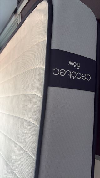 Somier + Colchón Cecotec medidas 135cmx190cm