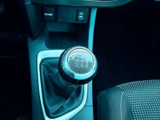 Toyota Auris Etiqueta C 2015