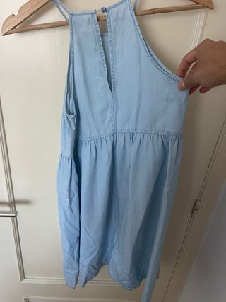 Vestido azul de tirantes