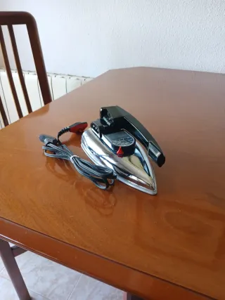 Plancha de viaje + plancha de pelo