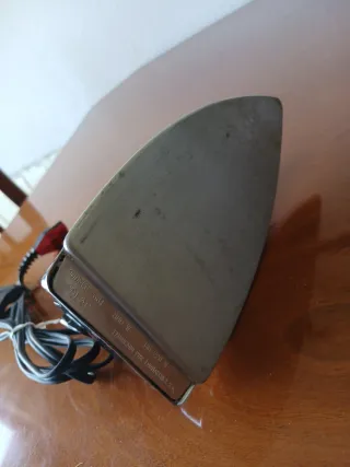 Plancha de viaje + plancha de pelo