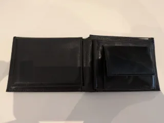 Cartera Samsonite de cuero negra nueva