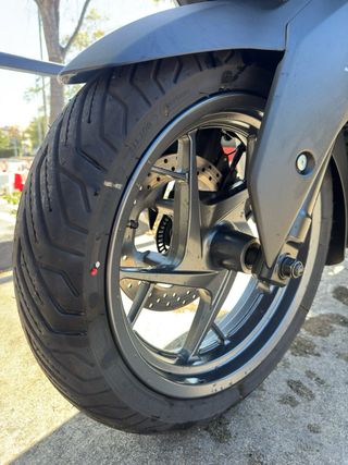 Yamaha X-MAX 300cc 2026 - 400km
