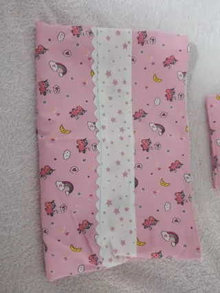Conjunto cambiador y billetera rosa unicornios