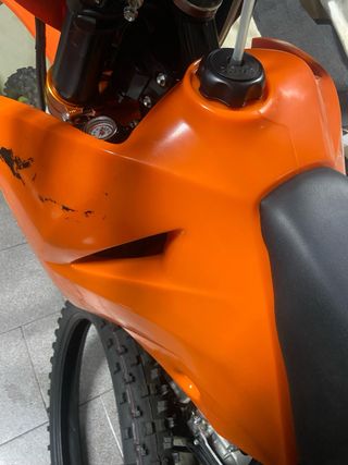 Depósito KTM Tanque Laranja