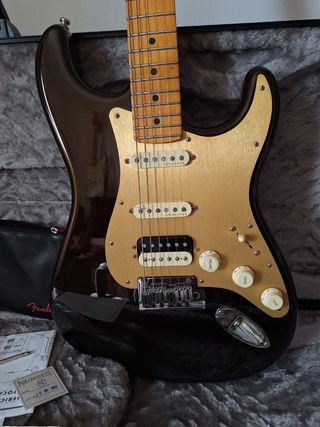 Fender Stratocaster American Ultra 2023 Texas Tea