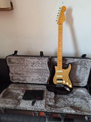 Fender Stratocaster American Ultra 2023 Texas Tea