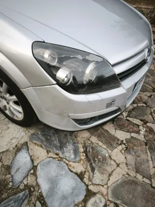 Opel Astra 2004