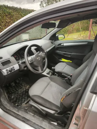 Opel Astra 2004