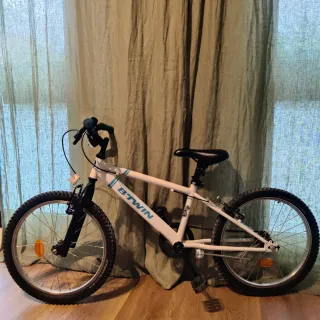 Bicicleta infantil B'TWIN 20 MTB