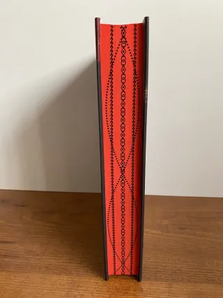 The Familiar Waterstones special ed Leigh Bardugo