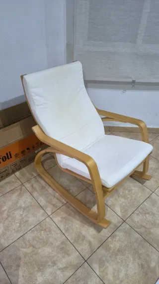 Mecedora de salón madera y tela