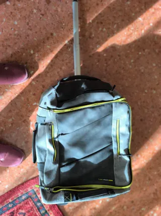 Mochila grande con ruedas 55x40x20