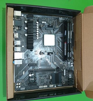 Placa Gigabyte B450M S2H V2, DDR4 16 GB y Ryzen 5
