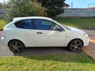 Hyundai Accent 2009