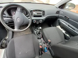 Hyundai Accent 2009
