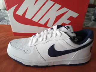 Zapatillas Nike Hombre Blancas y Azul Marino