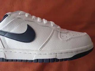 Zapatillas Nike Hombre Blancas y Azul Marino