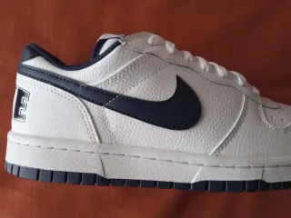 Zapatillas Nike Hombre Blancas y Azul Marino