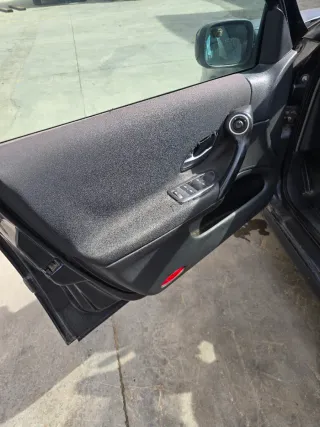 Despiece Renault Laguna 1.9 dci 2007