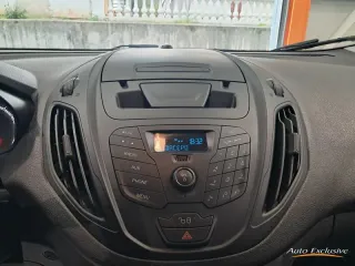 FORD TRANSIT COURIER TREND