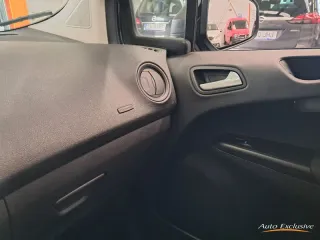 FORD TRANSIT COURIER TREND