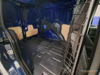 FORD TRANSIT COURIER TREND