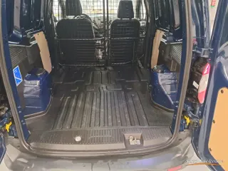 FORD TRANSIT COURIER TREND