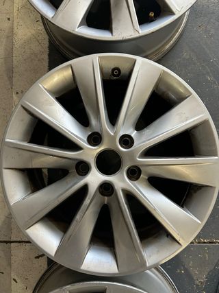 Llantas Seat León R16