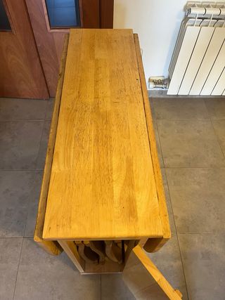 Mesa plegable madera con sillas