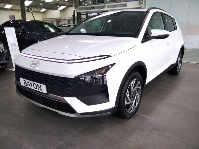 Hyundai BAYON 1.0 TGDI 48V MAXX - foto 1