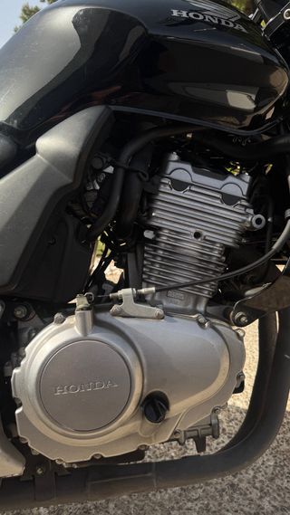 Honda CBF500 Naked ABS 8MIL KM