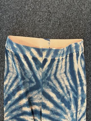 Chaqueta Zara Tie-Dye Azul y Beige Talla M