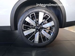 Mitsubishi Outlander PHEV Kaiteki 4WD