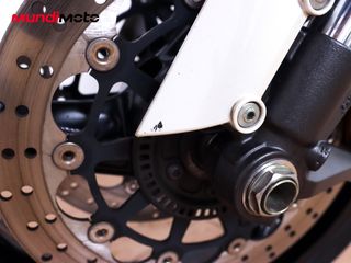 DUCATI MONSTER 696 ABS