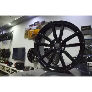 Juego de 4 Llantas 19 Pretor Black VW026