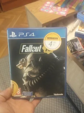 PS4 (PlayStation 4) Negra + Juegos