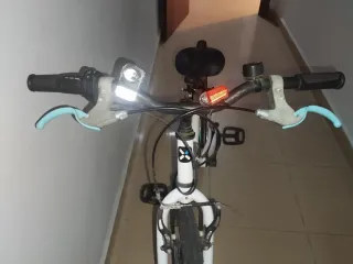 Bicicleta niña 7+ años