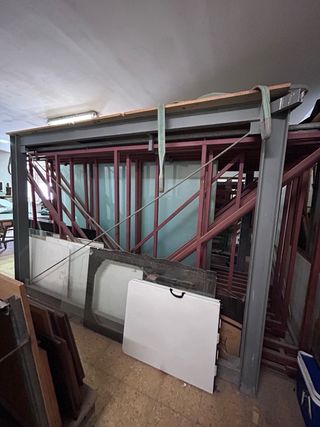 Liquidación de materiales y herramientas
