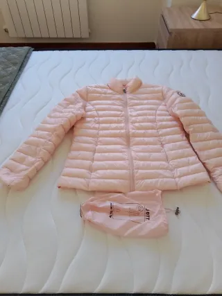 Plumífero Jott Rosa Talla XL con funda