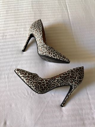 Zapatos de tacón GIVANA estampado animal print