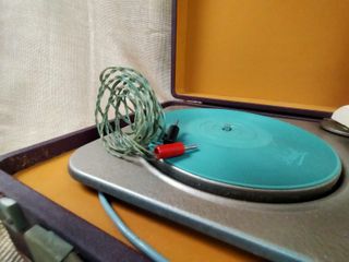 Tocadiscos Dual Antiguo Maletín