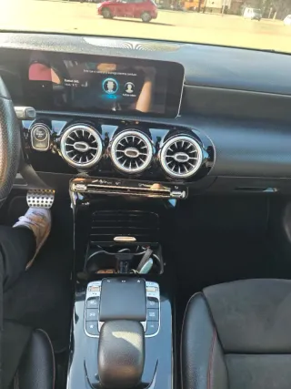 Mercedes-Benz Clase A A 200 d 150 5p 8G-DCT