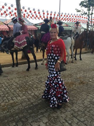 Traje Flamenca Azul Marino Lunares Blancos