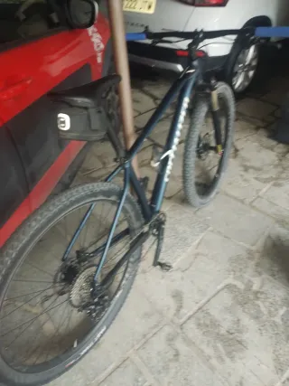 Bicicleta MTB Specialized