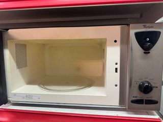 Microondas Whirlpool - 23L - con garantía