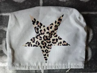 Neceser con dibujos de sol, estrella y gatos