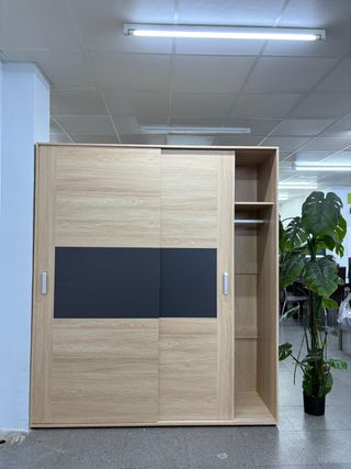 OFERTA!! Nuevo armario de puertas correderas!!
